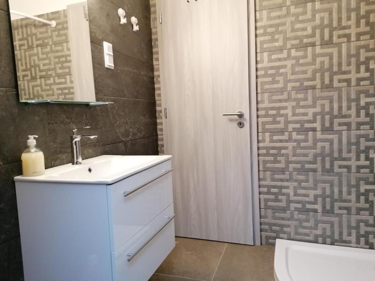 Mohacs Apartman Экстерьер фото